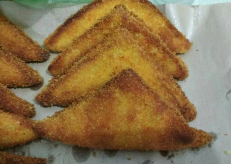 gambar untuk resep Roti goreng isi ayam dan sayur