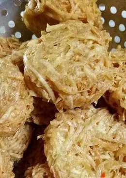 Bakwan goreng keladi