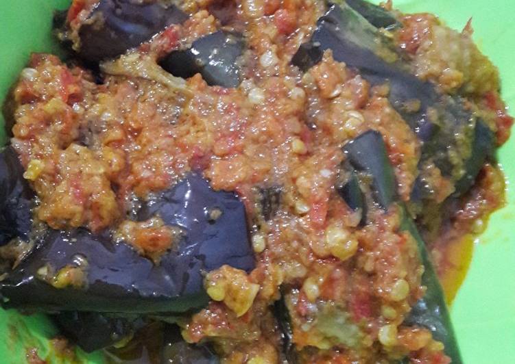 resep lengkap untuk Terong balado