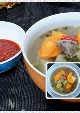 Sop daging padang