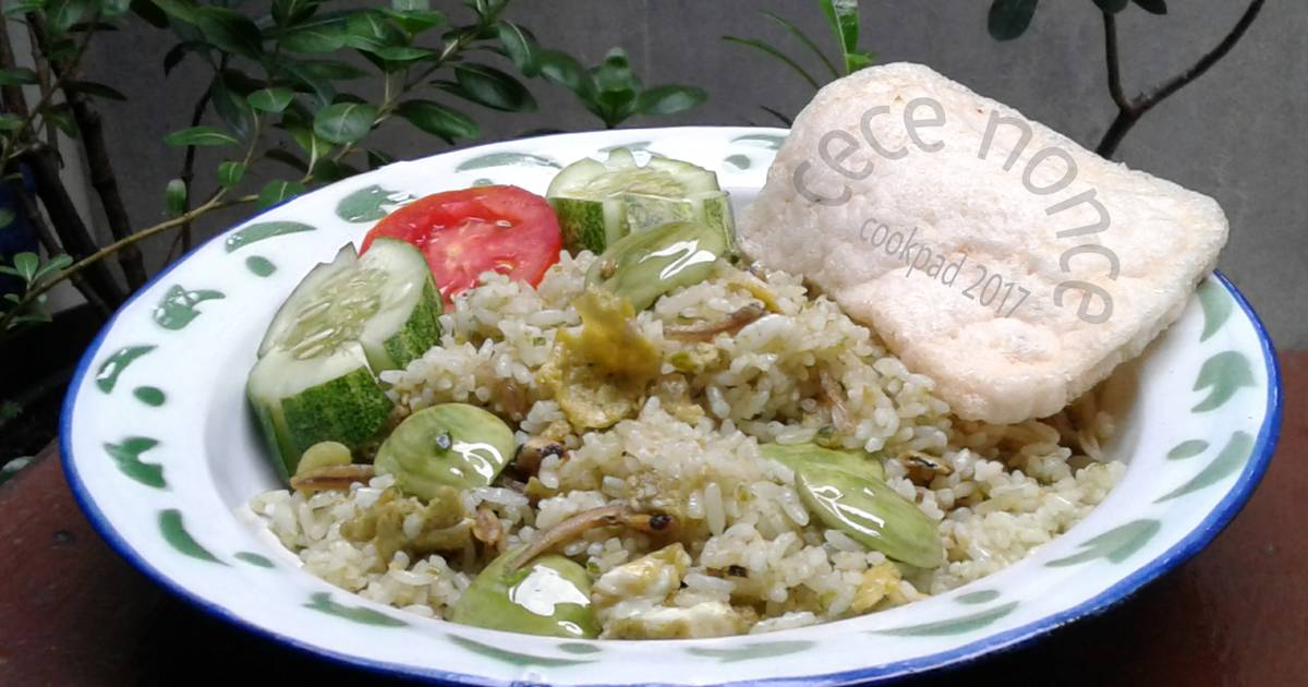 9 resep  nasi  goreng  teri pete enak dan sederhana Cookpad