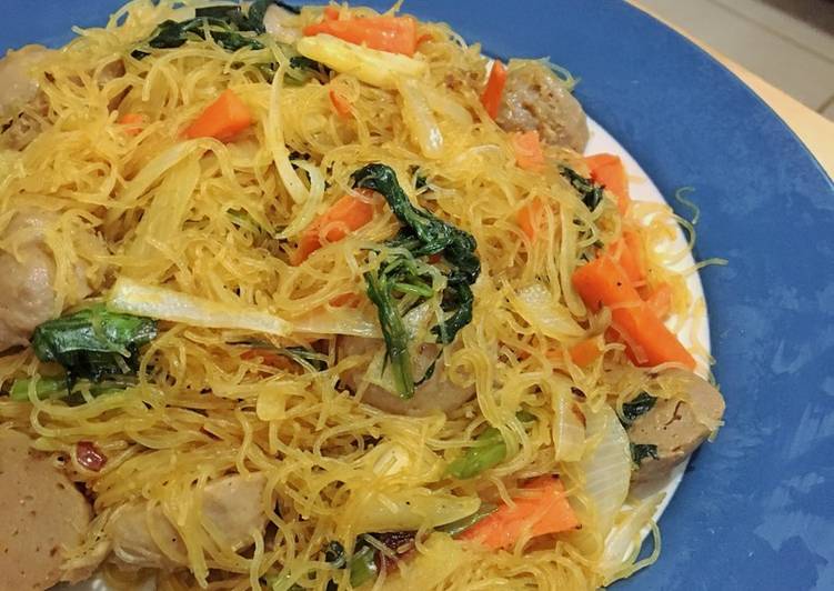 gambar untuk cara membuat Bihun goreng bakso