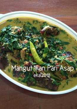 Mangut Ikan Pari Asap