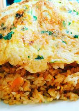 Nasi Goreng Istimewa Topping Dadar