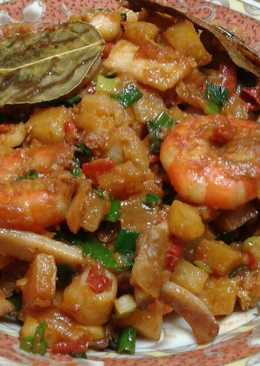 Sambel goreng kentang Seafood