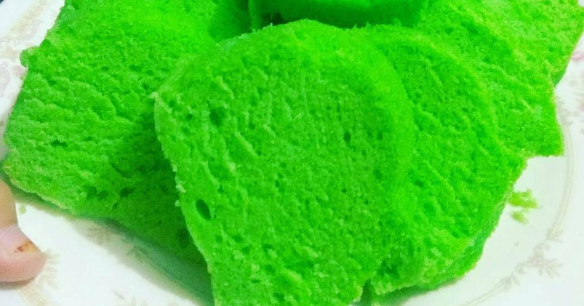 Resep Bolu kukus pandan (ga ribet) asli lembut bgt dan tidak seret by Diana