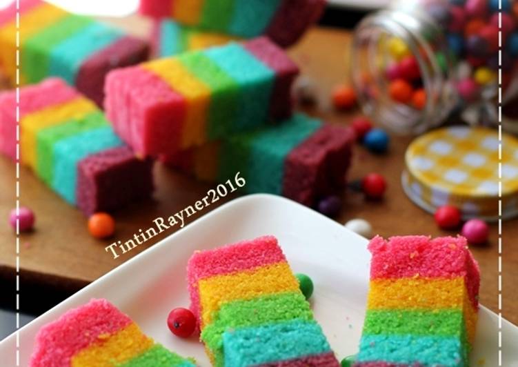 gambar untuk resep Steamed Rainbow Cake Ny Liem