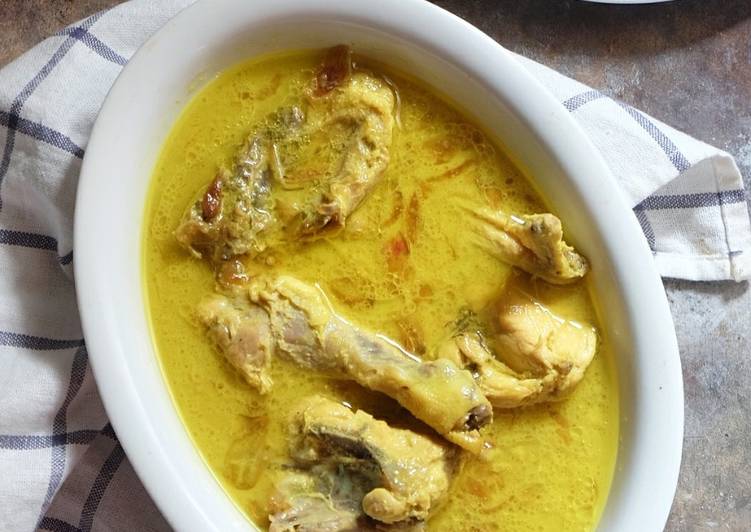 resep lengkap untuk Opor Ayam ala Rumah Makan Gudeg Yu Nap