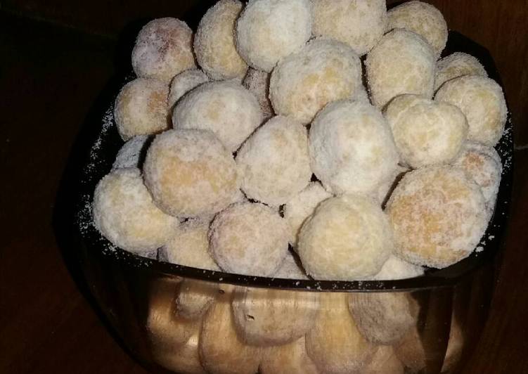 resep makanan Kue Bola Salju