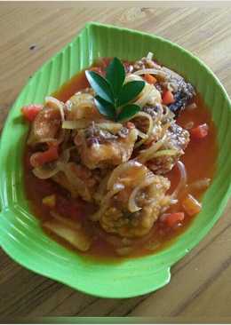 Ikan Mas Goreng Tepung with Saus Asam Pedas