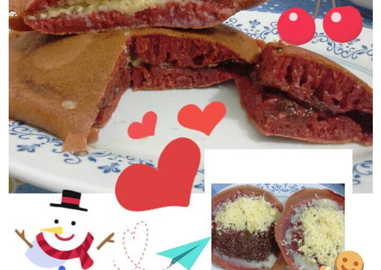 bahan dan cara membuat Martabak Red Velvet (mini teplon)