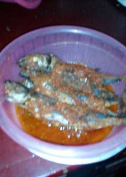 Ikan kembung di bumbuh balado