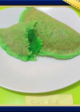 Dadar bulan Â vla pandan lembut (tanpa telur)