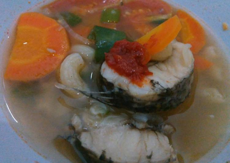 Resep Sop ikan gabus (haruan) oleh Princessnana's - Cookpad