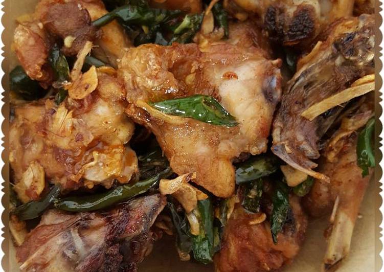 cara membuat Ayam goreng cabe jahe