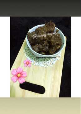 Rendang daging sapi (2)