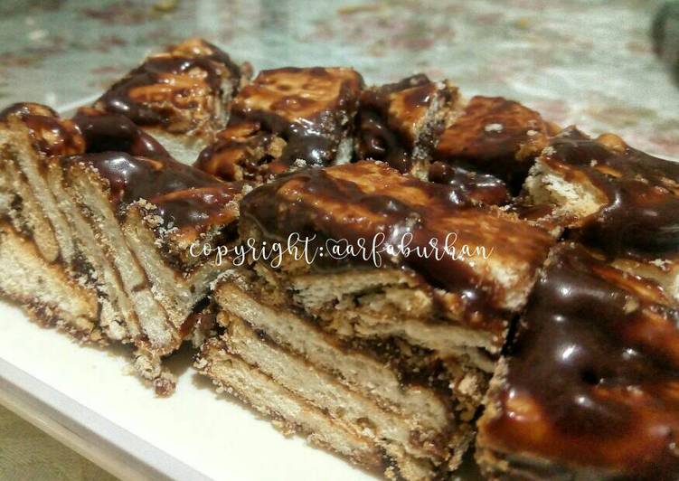 resep lengkap untuk Kek Batik Praktis (No Bake)
