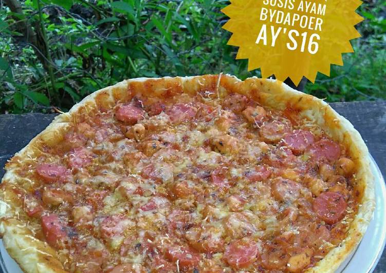 bahan dan cara membuat Pizza Sosis Ayam (No ulen Bakar teflon)