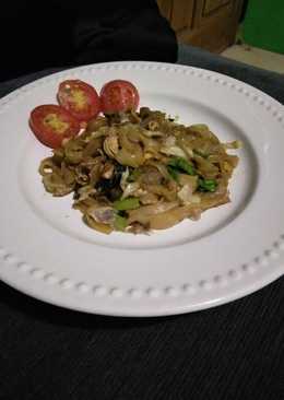 Kwetiau goreng special