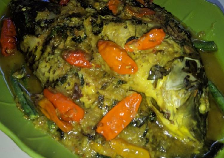  Resep Masak Ikan Mas Bumbu Kuning 