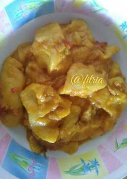 Telur gembos bumbu kuning