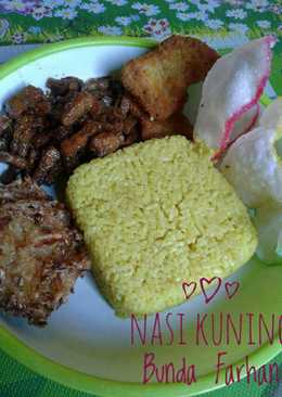 Nasi Kuning Seadanya