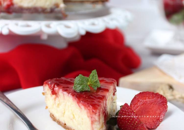 resep masakan Cheese Cake with Strawberry glaze