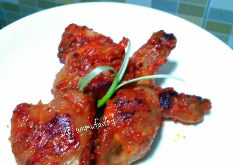 gambar untuk resep makanan Ayam Plecing Nyes Nyes