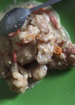 Ayam tepung saus telur asin