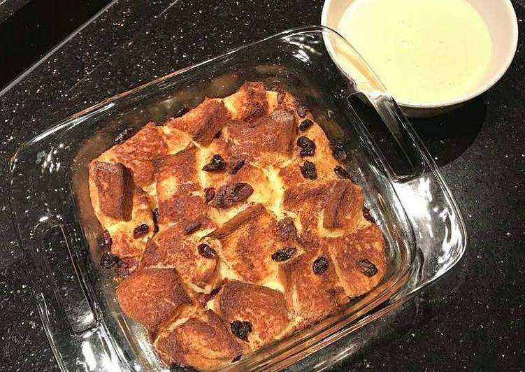 resep masakan Cinnamon Cranberry Bread Pudding with Vanilla Rhum Sauce