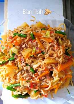 Mie goreng sayur campur