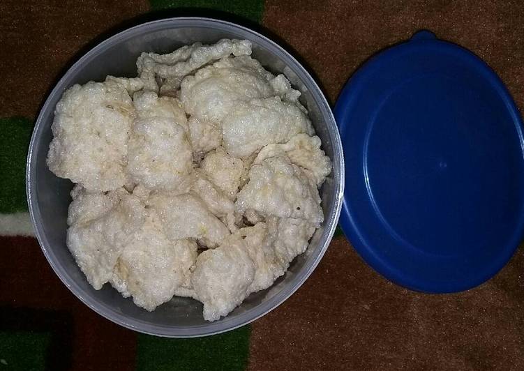 cara membuat Kerupuk Nasi + Aci (tepung tapioka)