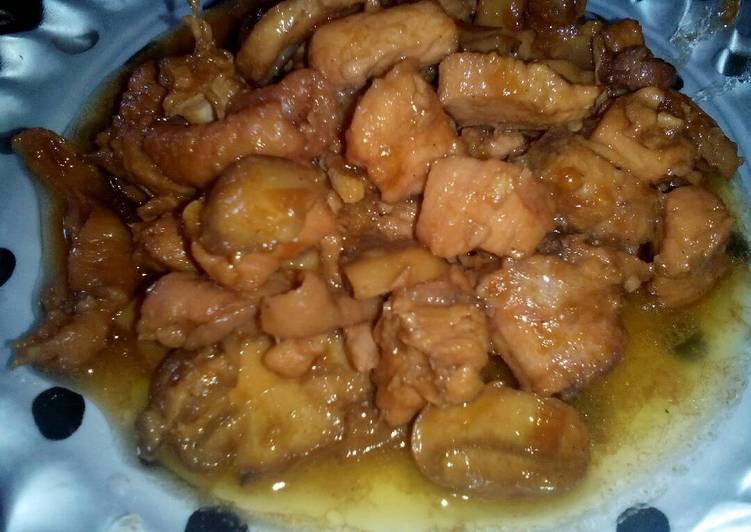 resep makanan Ayam jamur kancing masak mentega