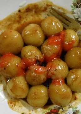 Cilok bumbu kacang saos kecap