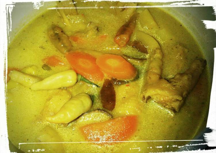 resep masakan Kare Centang (Ceker dan Kentang) Ala Resep Rumahan