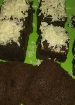 Brownis lembut takaran sendok