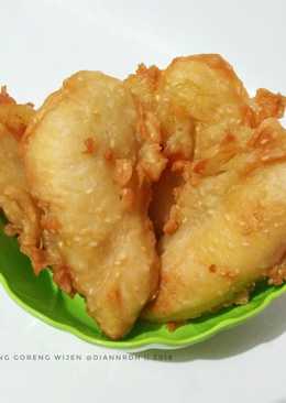 7. Pisang Goreng Wijen