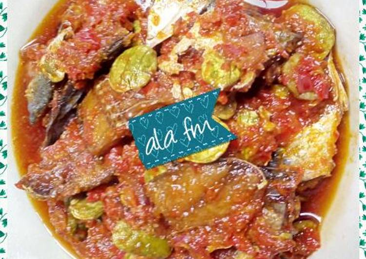 resep lengkap untuk Ikan asin dan petai balado ala fm