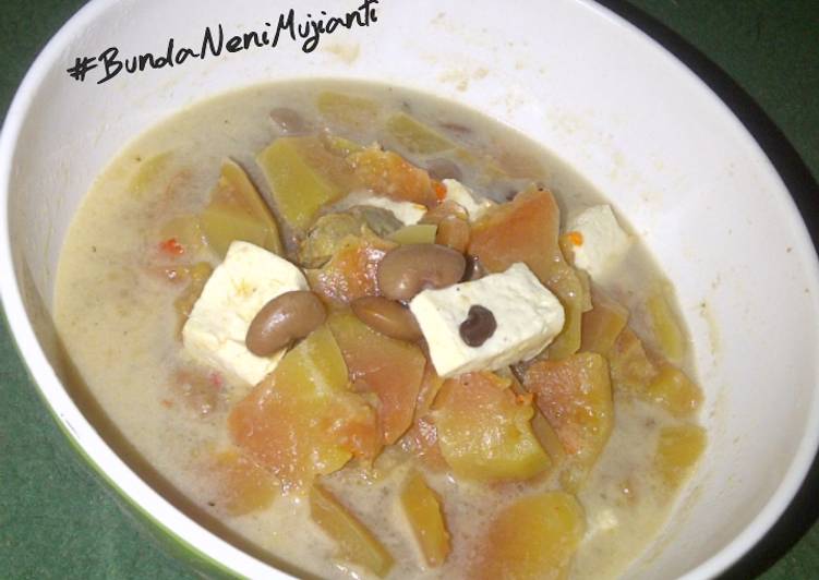 resep lengkap untuk Sayur Lodeh Kates (Pepaya muda)