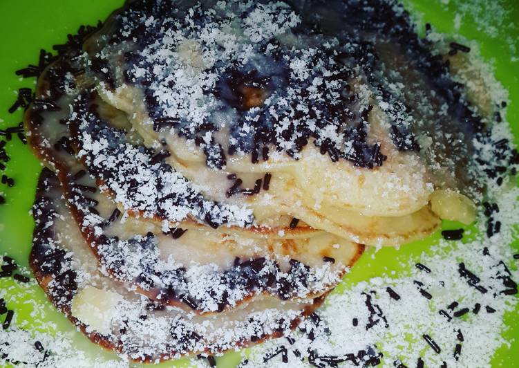 resep masakan Pancake rasa pisang ala bunda eza