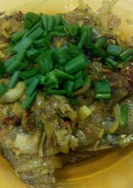 Ikan Baronang Bumbu Kuning