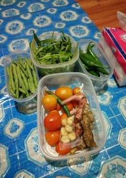 Tips simpan sayur awet