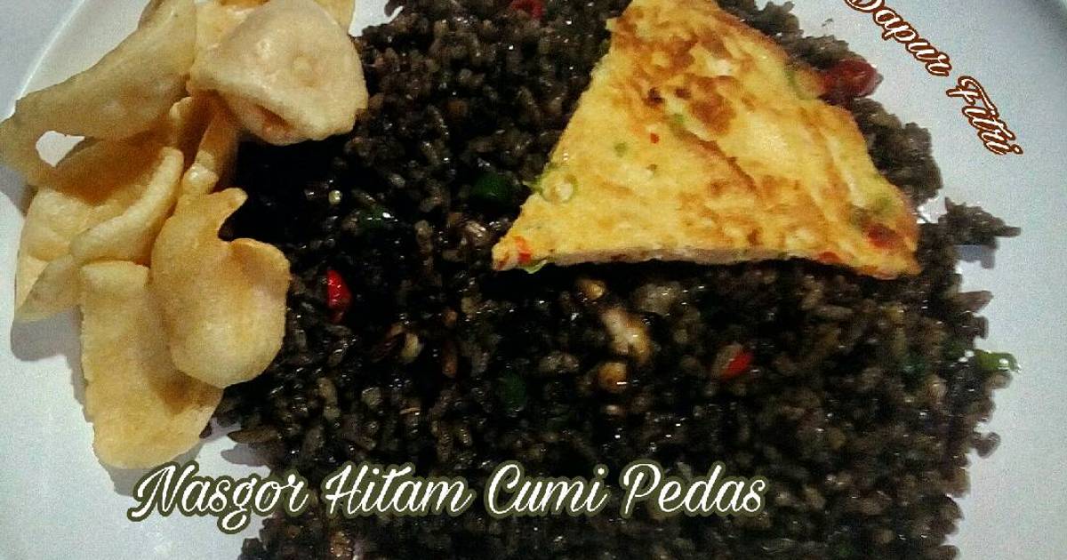  Resep Nasi Goreng Hitam Tinta Cumi  Pedas oleh Dapur Fitri 