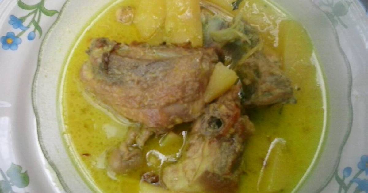 Resep Gulai ayam kentang ala Ika Yulia