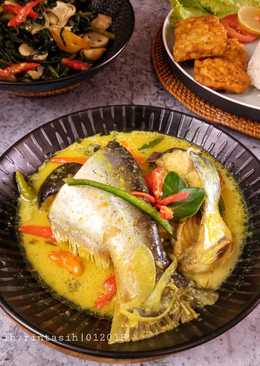 Ikan patin bumbu kuning