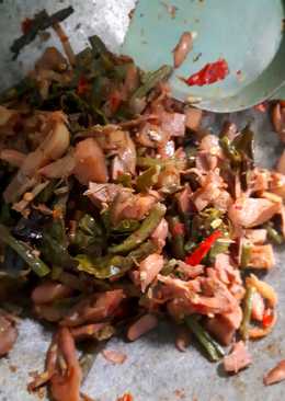 Tumis Nangka Muda Daun Jati (Oseng Gori)