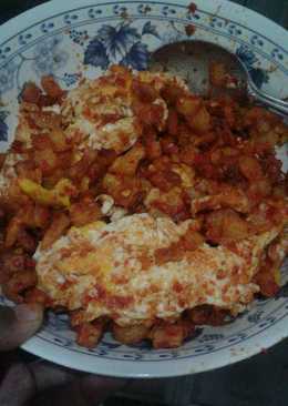 Telor Ceplok Kentang Balado