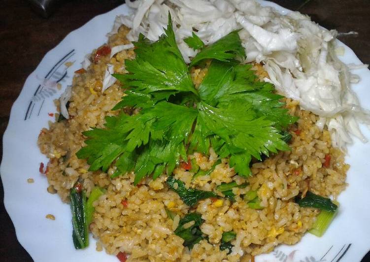 Resep Nasi goreng full sayuran oleh Diani NP Fauzi - Cookpad