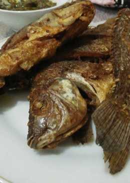 Ikan Mujaer goreng kering