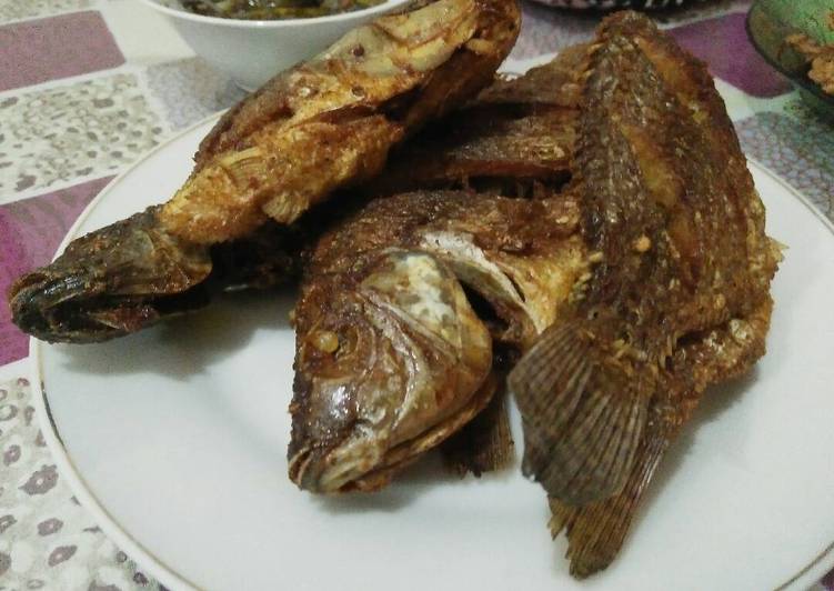 Resep Ikan Mujaer goreng kering Dari Hana Pertiwi TP